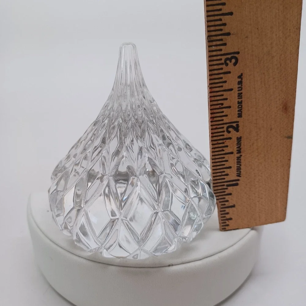 Clear Faceted Crystal Glass Teardrop Paperweight Diamond Point Figurine 3 Inch